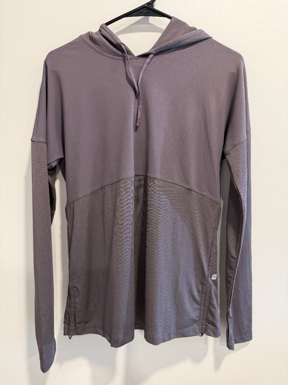 Fabletics Long sleeve light weight pull over with hood. Creamy Chocholate Size M